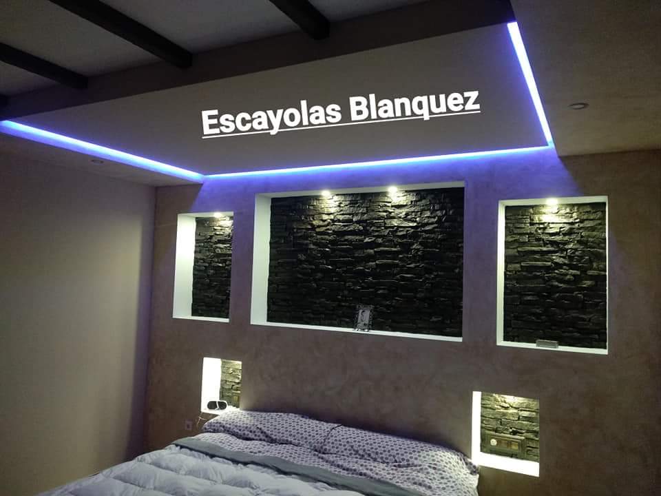 ESCAYOLAS BLANQUEZ — Fotos 1